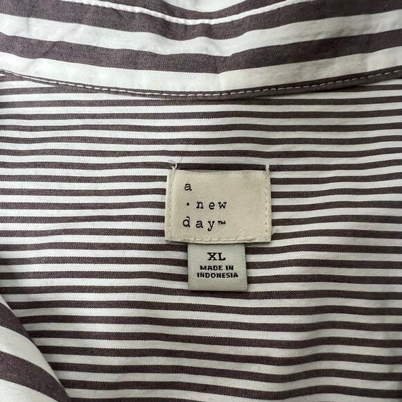 Lot of 2 Women's A New Day XL Button Up Shirt Striped Beach Coastal Lightweight - Picture 10 of 16